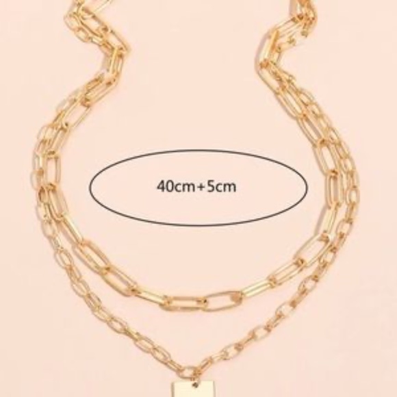 Modern Gold Layered Paperclip Necklace - Picture 4 of 5